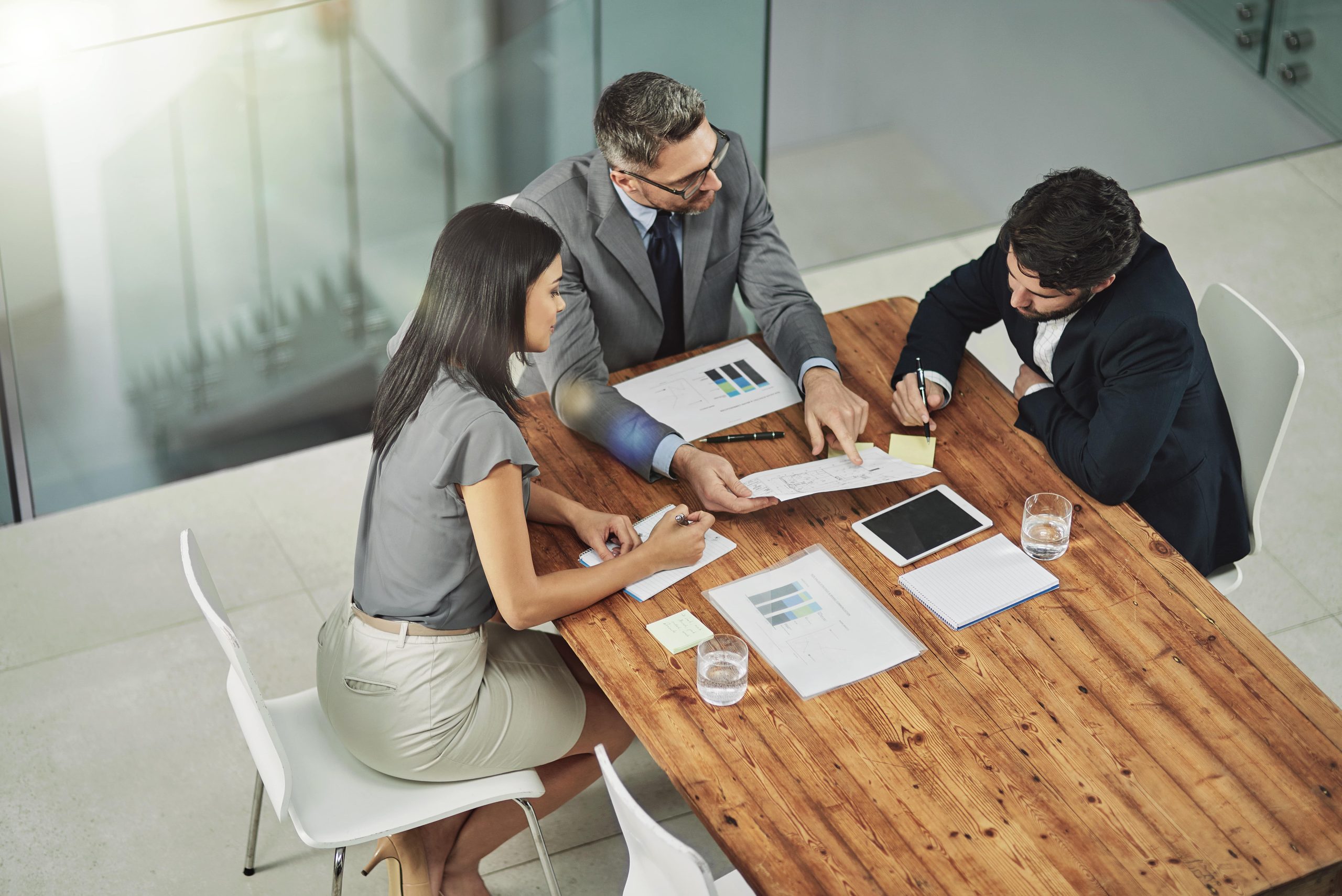 Pentingnya Legal Due Diligence Sebelum Membeli Perusahaan